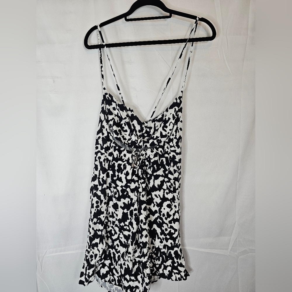 MAAJI spot Isadora dress size Large black & white mini dress NWOT - Picture 4 of 8
